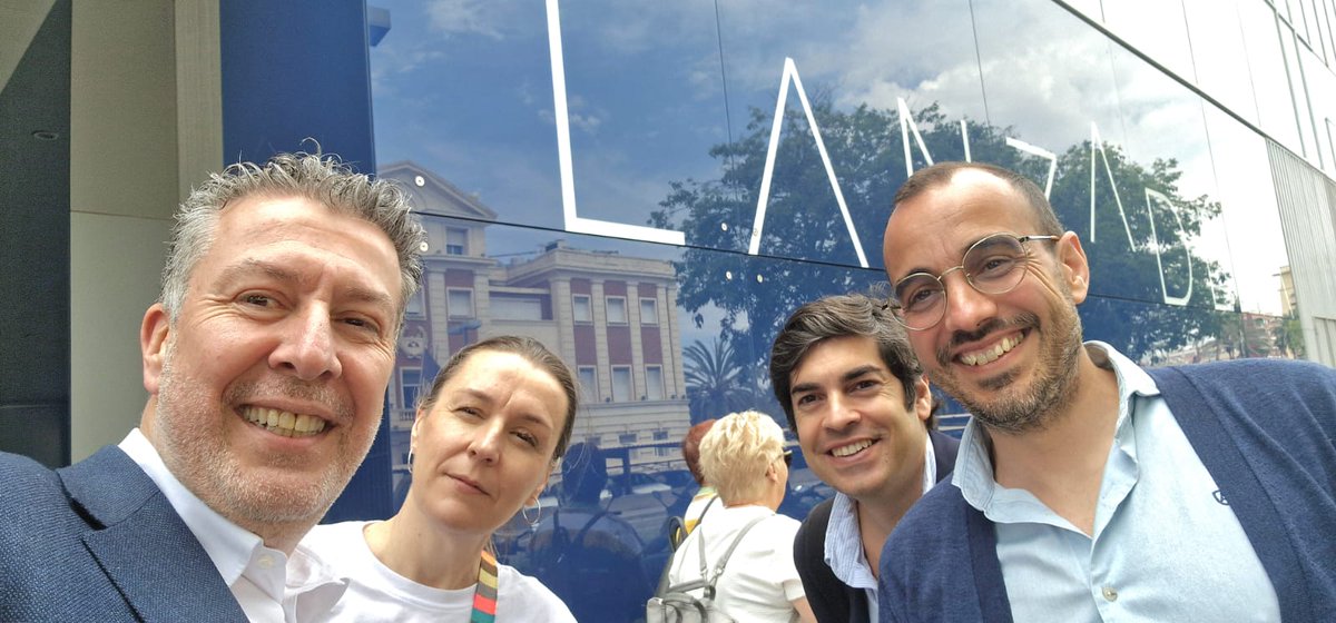 Hoy, el equipo de innovación de <a href="/santalucia_imp/">Santalucía Impulsa</a> ha acudido a <a href="/lanzaderaes/">Lanzadera</a> para formar parte del Lanzadera Corporate Day.

🗣️ Pitch de #startups y #emprendedores
➡️ Key Note Google: El momentum IA
🤝 ¡Y mucho networking!

Gracias Lanzadera por la invitación. 💙