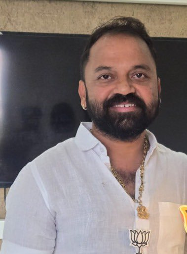 Niranjan Davkhare (@niranjandtweets) on Twitter photo рднрд┐рд╡рдВрдбреАрдЪреЗ рдирд╡рдирд┐рдпреБрдХреНрдд рдЬрд┐рд▓реНрд╣рд╛рдзреНрдпрдХреНрд╖ рдорд╛. рд╢реНрд░реА. рд░рд╡реАрдХрд╛рдВрддрдЬреА рд╕рд╛рд╡рдВрдд рдпрд╛рдВрдЪреЗ рдордирдГрдкреВрд░реНрд╡рдХ рдЕрднрд┐рдирдВрджрди!
рдкрдХреНрд╖рд╛рдиреЗ рдЖрдкрд▓реНрдпрд╛ рдиреЗрддреГрддреНрддреНрд╡рд╛рд╡рд░ рджрд╛рдЦрд╡рд▓реЗрд▓рд╛ рд╡рд┐рд╢реНрд╡рд╛рд╕ рдЖрдкрдг рдирдХреНрдХреАрдЪ рд╕рд╛рд░реНрде рдард░рд╡рд╛рд▓ рд╣реНрдпрд╛рдЪреА рдорд▓рд╛ рдЦрд╛рддреНрд░реА рдЖрд╣реЗ.
рдЖрдкрд▓реНрдпрд╛ рдХрд╛рд░рдХреАрд░реНрджреАрдд рдХреЛрдХрдг рд╡рд┐рднрд╛рдЧрд╛рдд рднрд╛рдЬрдк рдкрдХреНрд╖ рдЖрдгрдЦреАрди рдмрд│рдХрдЯ рд╣реЛрд╡реЛ рд╡ рдЖрдкрд▓реНрдпрд╛ рд╣рд╛рддреВрди рдХреЛрдХрдгрд╡рд╛рд╕рд┐рдпрд╛рдВрдЪреНрдпрд╛ рд╣рд┐рддрд╛рдЪреА рдЕрдиреЗрдХ рднрд┐рд╡рдВрдбреАрдЪреЗ рдирд╡рдирд┐рдпреБрдХреНрдд рдЬрд┐рд▓реНрд╣рд╛рдзреНрдпрдХреНрд╖ рдорд╛. рд╢реНрд░реА. рд░рд╡реАрдХрд╛рдВрддрдЬреА рд╕рд╛рд╡рдВрдд рдпрд╛рдВрдЪреЗ рдордирдГрдкреВрд░реНрд╡рдХ рдЕрднрд┐рдирдВрджрди!
рдкрдХреНрд╖рд╛рдиреЗ рдЖрдкрд▓реНрдпрд╛ рдиреЗрддреГрддреНрддреНрд╡рд╛рд╡рд░ рджрд╛рдЦрд╡рд▓реЗрд▓рд╛ рд╡рд┐рд╢реНрд╡рд╛рд╕ рдЖрдкрдг рдирдХреНрдХреАрдЪ рд╕рд╛рд░реНрде рдард░рд╡рд╛рд▓ рд╣реНрдпрд╛рдЪреА рдорд▓рд╛ рдЦрд╛рддреНрд░реА рдЖрд╣реЗ.
рдЖрдкрд▓реНрдпрд╛ рдХрд╛рд░рдХреАрд░реНрджреАрдд рдХреЛрдХрдг рд╡рд┐рднрд╛рдЧрд╛рдд рднрд╛рдЬрдк рдкрдХреНрд╖ рдЖрдгрдЦреАрди рдмрд│рдХрдЯ рд╣реЛрд╡реЛ рд╡ рдЖрдкрд▓реНрдпрд╛ рд╣рд╛рддреВрди рдХреЛрдХрдгрд╡рд╛рд╕рд┐рдпрд╛рдВрдЪреНрдпрд╛ рд╣рд┐рддрд╛рдЪреА рдЕрдиреЗрдХ
