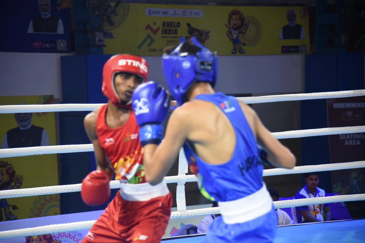BSSABihar's tweet photo. 🥊 Intensity in every jab, focus in every stance!
The boxing ring is alive with grit, glory, and the spirit of champions.

#KheloIndia #YouthGames2025Bihar #BoxingFever #GameOnIndia #KhelKeRang #DilSeKheloMilKeJeeto #dilsekhelomilkejeeto #kiygbihar #kiygbihar2025 https://t.co/RGny52YYs1