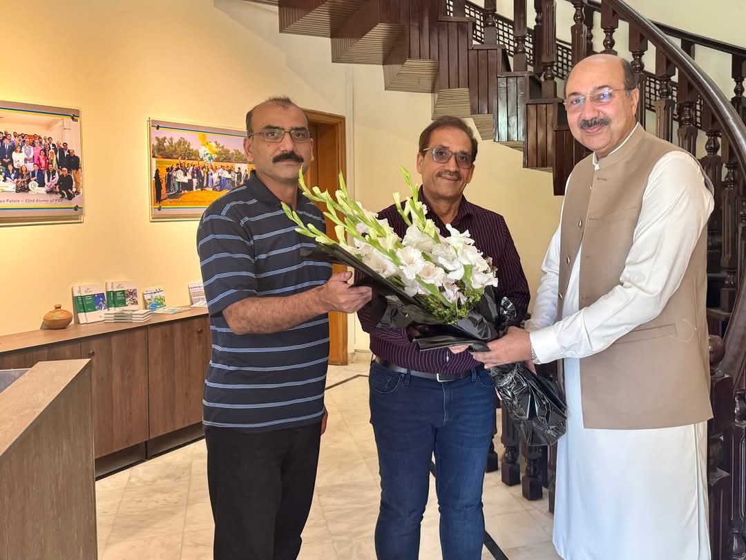 scorpioishere's tweet photo. We were honoured to welcome Malik Shakir Bashir Awan, MNA (NA-87, Khushab-I) and an FNF - International Academy for Leadership (IAF) alumnus, to the Freedom Gate Prosperity office.
Malik Shakir Bashir Awan congratulated the FGP team on the FGP launch  #freedomgateprosperity https://t.co/hBgz9efWLC