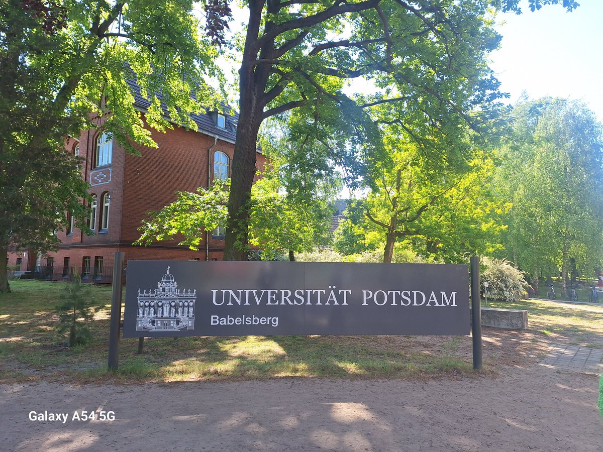 My future work place, yay! But finding a job is one thing, finding an accommodation in Postdam/Berlin area seems to be another quest 😅🤪. If you know of friends who are renting out, please please let me know!