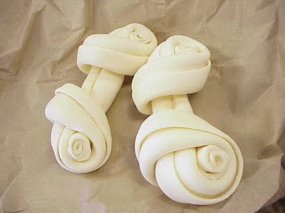 Keepity's tweet image. Tasty dog treats 2 for $10 Pick from our selection of treats- beef, chicken, or veggie. keepity.com/deal/departmen…