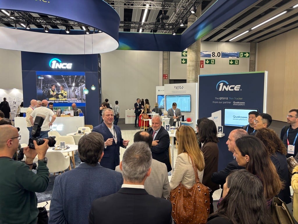 1NCE_IoT's tweet image. It was a pleasure meeting Albert Tort, Yuhong Meng, José Antonio Alcaide. #ISWC #Day1 #IoTTechnology