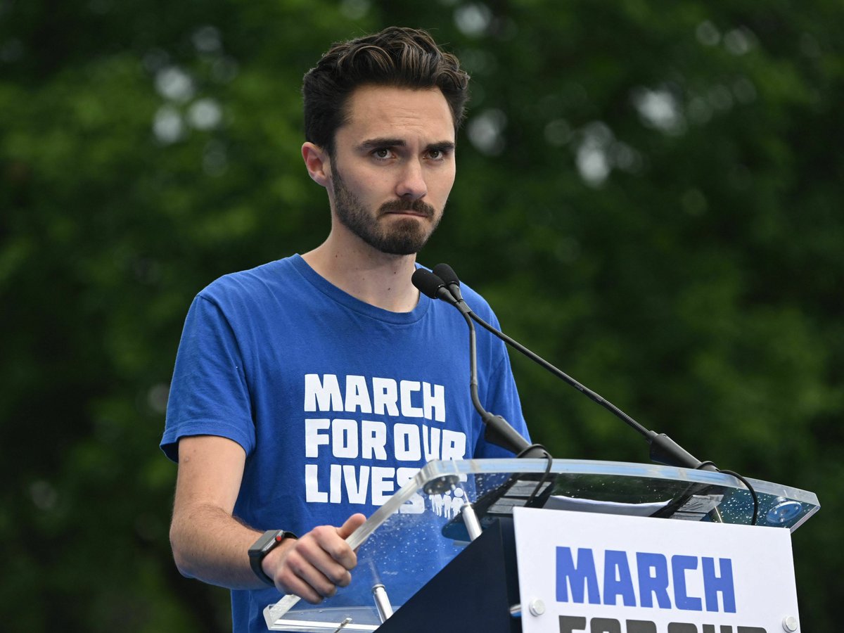 LeadingReport's tweet image. BREAKING: DNC panel has voted to oust David Hogg and nullify his victory because it violated gender diversity rules.