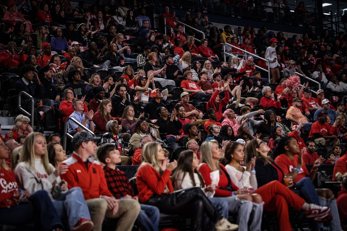 Good morning, Govs! Seems like a good day to release a roster if you ask us...👀

#BleedRed | #LetsGoPeay