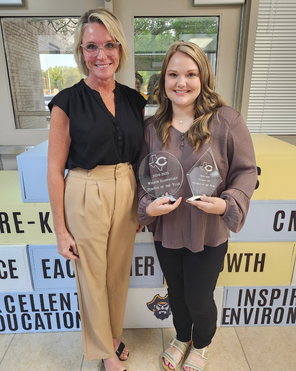 CISDWalker's tweet image. Congratulations to Mrs. Cheyenne Simpson for winning CISD&apos;s Elementary School Teacher of the Year! Your hard work and dedication is what makes Walker great!! Thank you for everything that you do for our students, we truly wouldn&apos;t be the same without you!! #WEbeforeME #WalkerWay