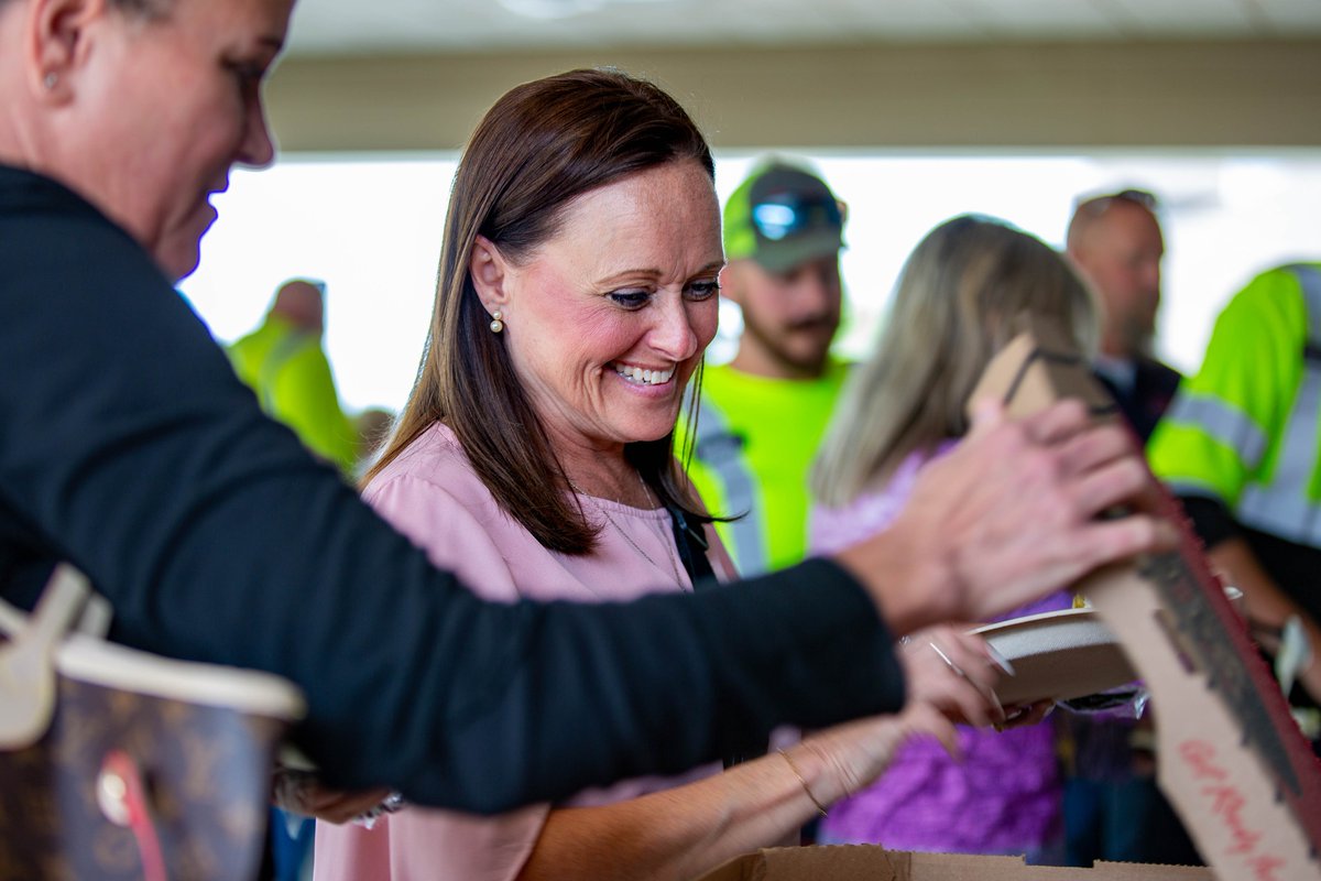 OwassoCity's tweet image. Economic Development Week Day 2: Economic development isn’t just about $$ — it’s about building a place where people want to live, work, and play. From retail and restaurants to parks and infrastructure, Owasso is growing thoughtfully with a strong focus on community.#EcoDevWeek