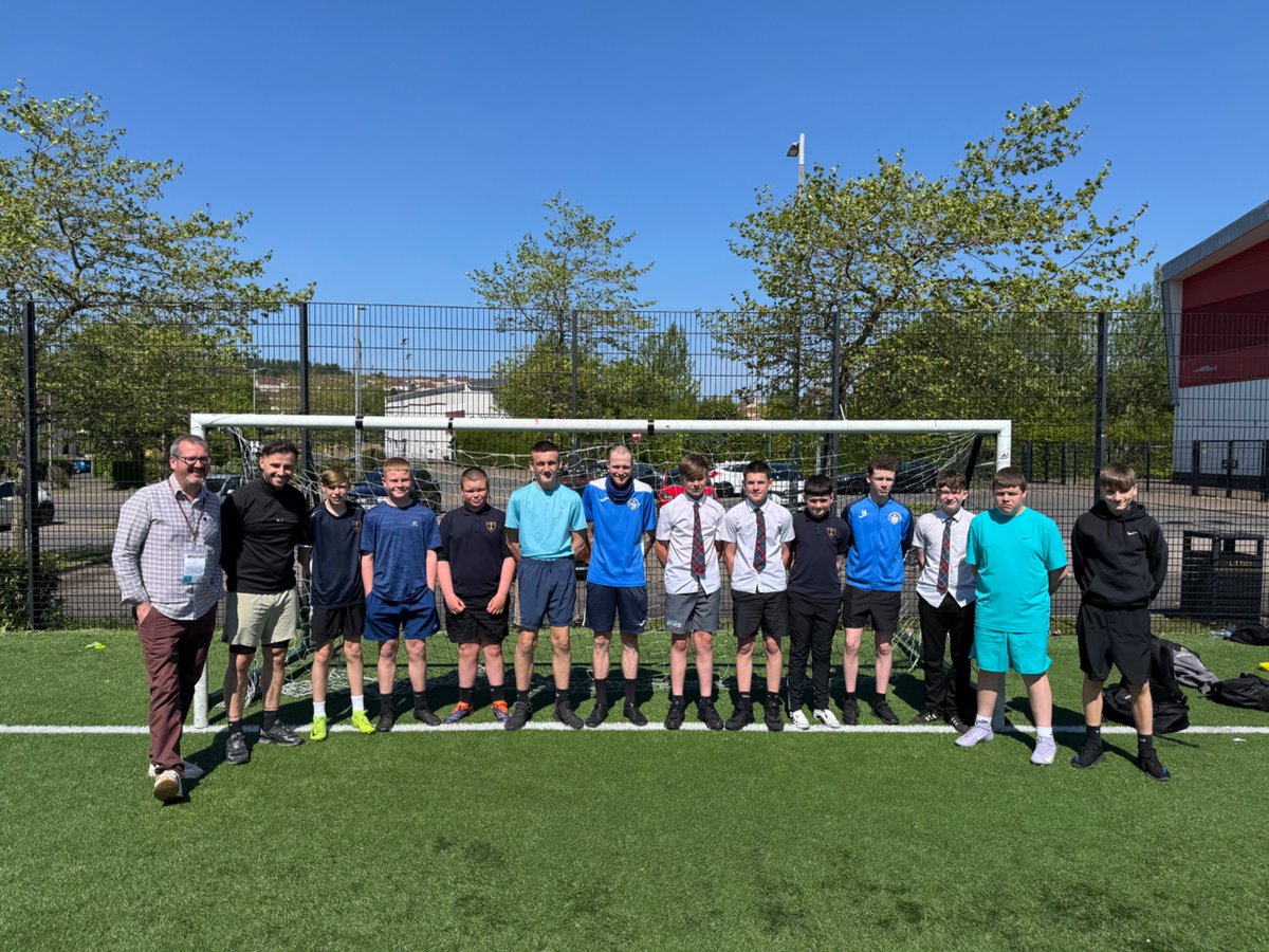 Zander Murray (@zandermurray) on Twitter photo Thanks to <a href="/NBMScotland/">Nil By Mouth</a> , <a href="/MortonCommunity/">Morton in the Community</a> . Pleasure to share my story, my struggle & how to use setbacks as fuel 💪
Brilliant kids & nice to get a kick about after it. <a href="/invacad/">Inverclyde Academy</a> ☀️⚽️
#MentalHealthAwarenessWeek Thanks to <a href="/NBMScotland/">Nil By Mouth</a> , <a href="/MortonCommunity/">Morton in the Community</a> . Pleasure to share my story, my struggle & how to use setbacks as fuel 💪
Brilliant kids & nice to get a kick about after it. <a href="/invacad/">Inverclyde Academy</a> ☀️⚽️
#MentalHealthAwarenessWeek