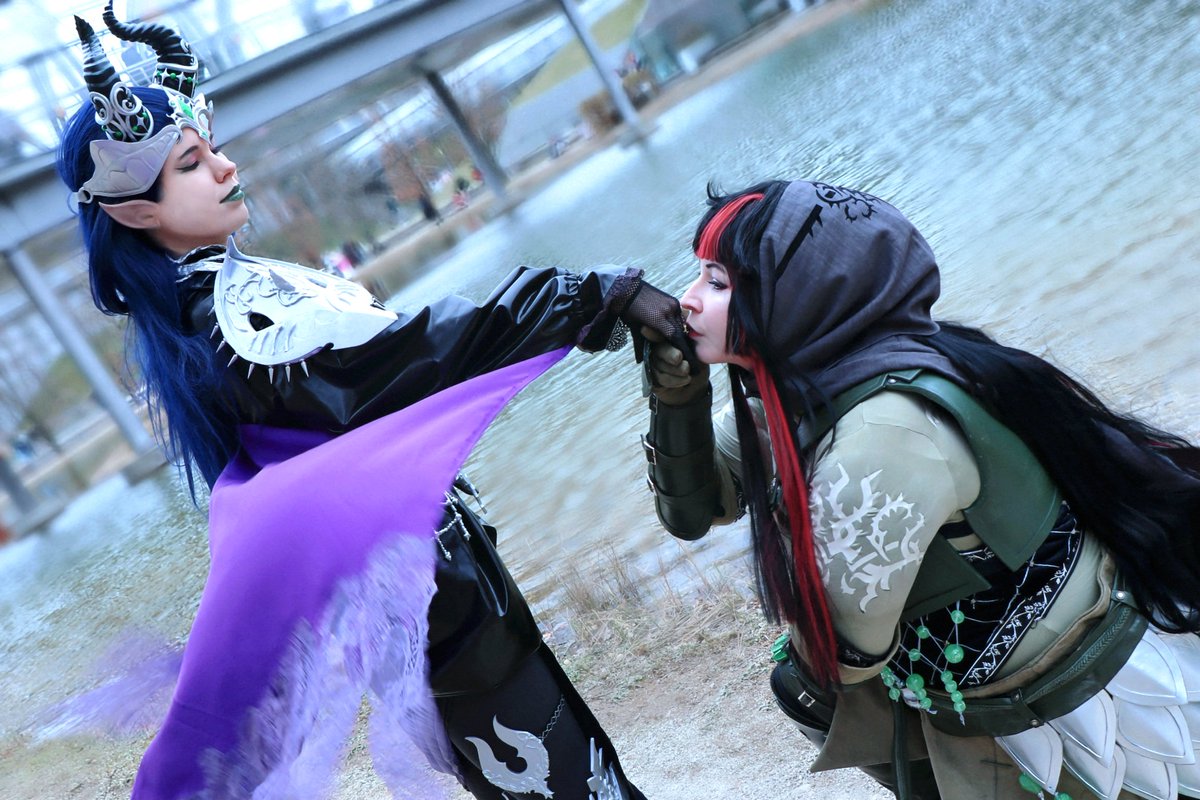 ravenmooncos1's tweet photo. 私は永遠にあなたを守ります 

🦇: @xo_monday / insta: @/azziya_ 
🐉: me 
📸: @Perlenprinz 

#twst https://t.co/JLfYldSgZX