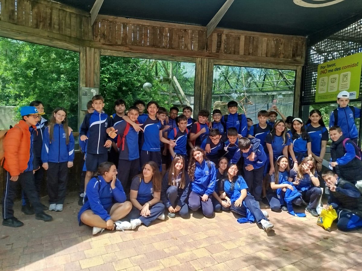 CentroLopezvicu's tweet image. Los alumnos de 1º de ESO hemos disfrutado de una gran jornada en el Zoo de Madrid. #wakeuprmi #soydellopez #zoomadrid #zooaquariummadrid