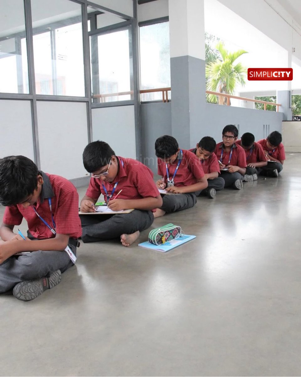 simplicitycbe's tweet image. #photostory

📚 Math Memory Masters at URC Palaniammal School, Erode! Students showcasing their incredible recall skills during Math Month competition. Brain power on full display! 🧠✨ #MathMonth #MemoryChallenge #StudentAchievement #ErodeEducation #MathSkills

📚 யு.ஆர்.சி…