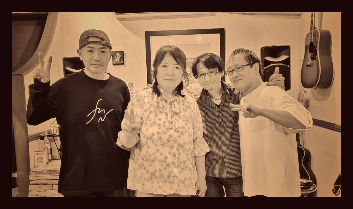 isekenji's tweet photo. 先日の埼玉県日進にあるTrattoria LuceでのLive、無事に終了致しました！
沢山のお客様にお越し頂き
初共演の斉藤省悟さんとの楽しいステージとなりました。
今回も日中にサポートさせて頂いた祐歌さんのプロデュース。
本当にお世話になりました。

次回は8月に再び祐歌さんのサポートで参ります。
是非お楽しみに！

ありがとうございました！

#伊勢賢治
#法西隆宏
#斉藤省悟

#祐歌

#埼玉県
#日進
#Trattoria
#Luce

#OnBraceEntertainment