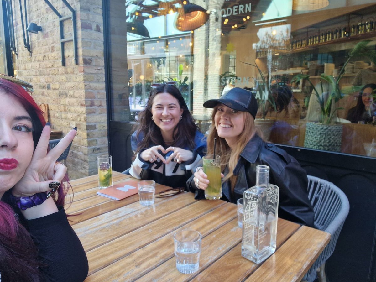 Oh shit, forgot to post about our stream tonight! Playing Expedition 33 with Squid game loser and Expedition 33 social media manager Bee Sarafian <a href="/droneebee/">bee (droneebee on twitch)</a>  🧡twitch.tv/jenandaliona 18:30 BST