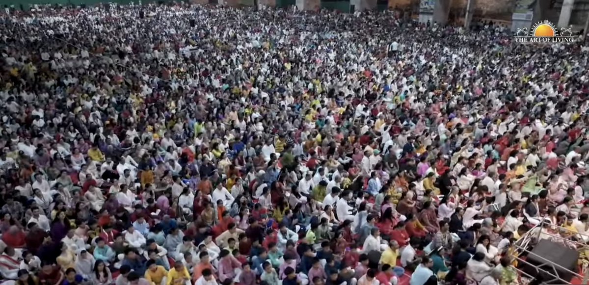 bhavyatejj's tweet image. Nature has given us everything that we need. With this firm faith move forward. If you feel there is something missing then that will also come in due course. When you have this firm faith then only you can make life a celebration which is what @ArtofLiving is about!! 

@Gurudev…