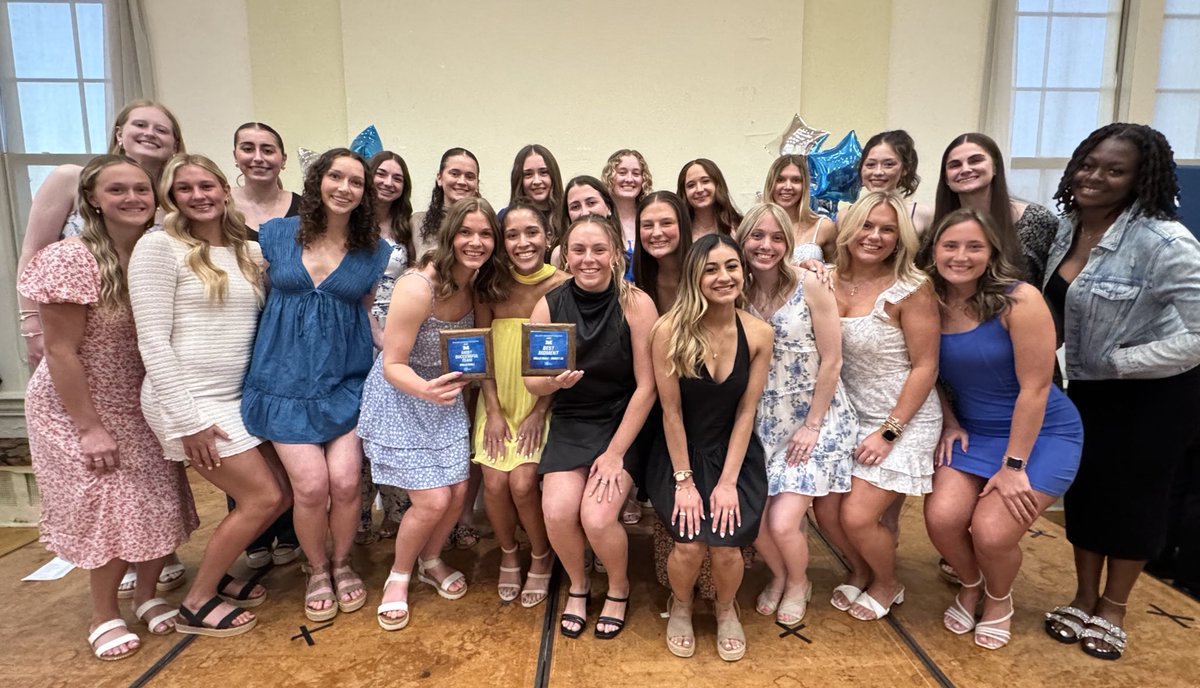 ⭐️ THE MILLI’S ⭐️

Academic Athlete of the Year - Kailee Itzenhuiser
Best Moment - Sweet 16 {Women’s Volleyball}
Athlete of the Year - Kailee Itzenhuiser
Most Successful Team {Women’s Volleyball}

What a night celebrating our seniors as well bringing our 2024 team back together!!