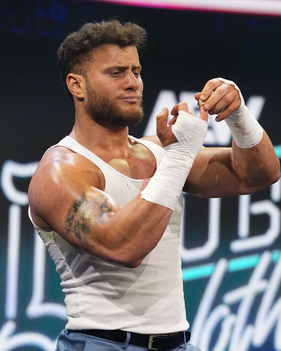 AEW on TV tweet media
