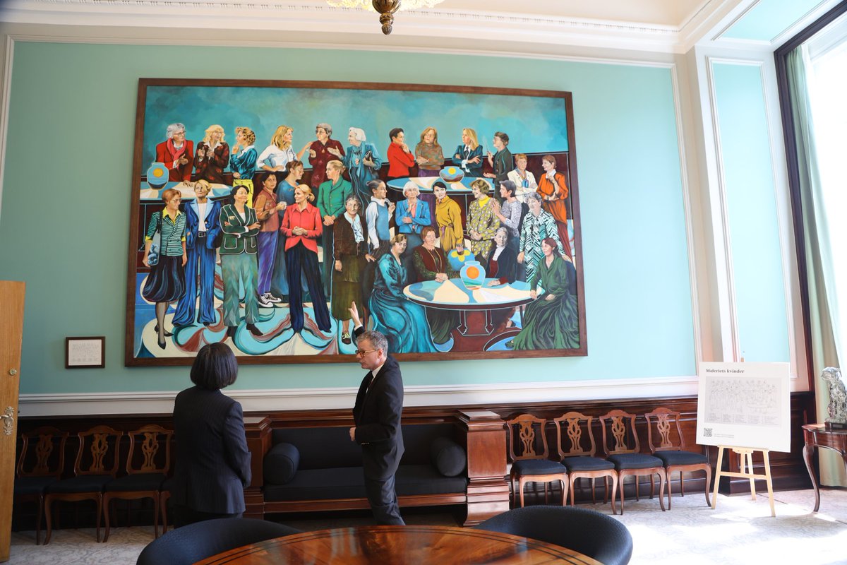 iingwen's tweet image. Today I had the opportunity to visit the #Danish parliament & thank its members, including our long-time friend @Pia_Kjaersgaard, for supporting #Taiwan & our international participation. With all the progress we have made in recent years, I am confident that the partnership…