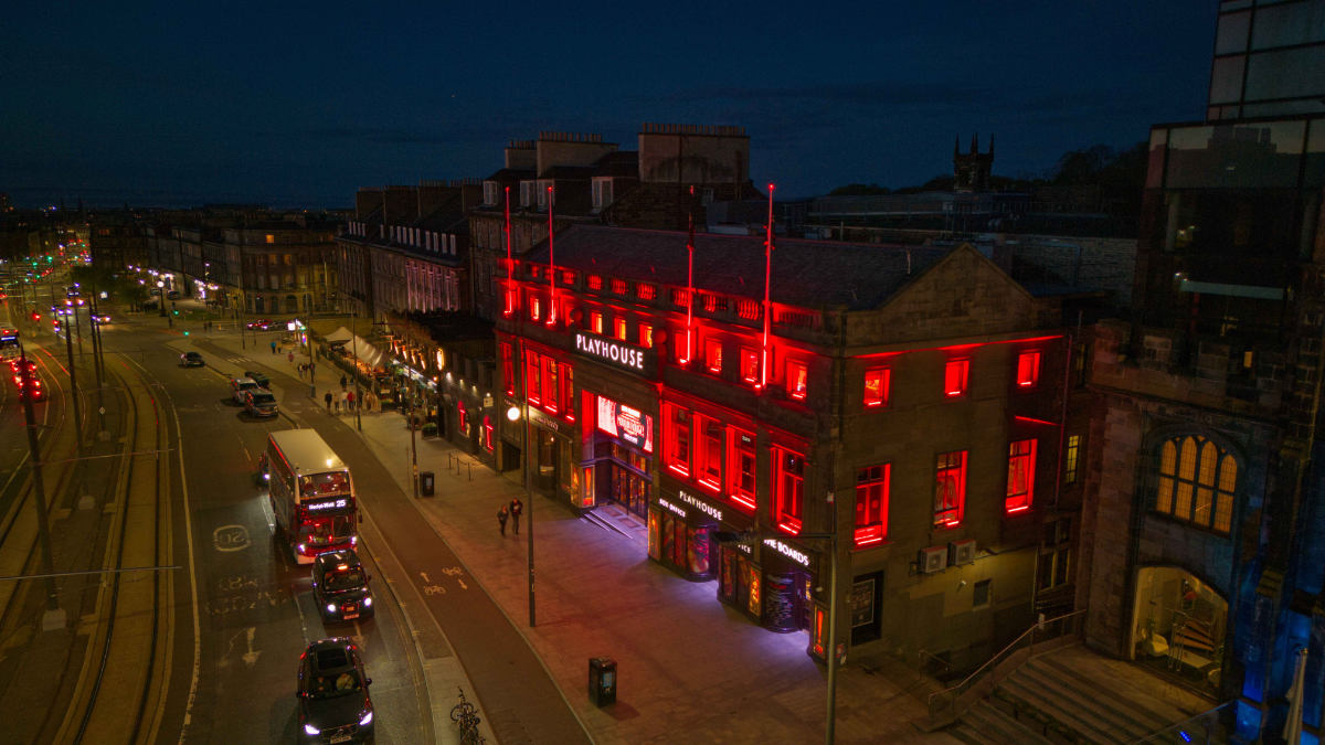New Film Work - Moulin Rouge The Musical
robmcdougall.com/portfolio/moul…