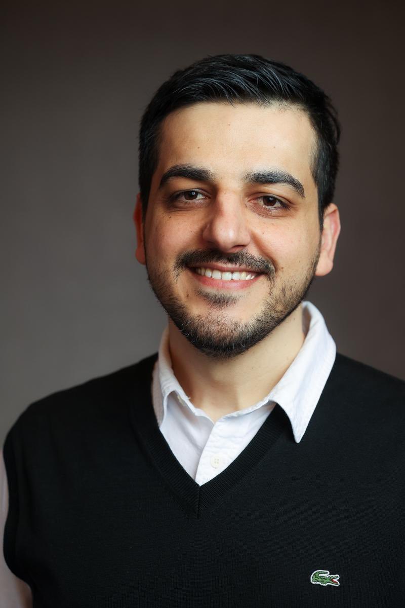 Bilkent-Uluslararası İlişkiler, Bilkent-IR (@bilkentirdept) on Twitter photo Mezun Portresi: 2014 mezunumuz (MA) Dr. Sercan Canbolat, University of Connecticut Siyaset Bilimi Bölümü’nde öğretim üyeliğine kabul edilmiştir. Dr. Canbolat aynı üniversitenin Abrahamic Programs direktörü olarak da atanmıştır. Mezunumuzu tebrik ediyoruz. <a href="/CanbolatSercan/">Sercan Canbolat</a> Mezun Portresi: 2014 mezunumuz (MA) Dr. Sercan Canbolat, University of Connecticut Siyaset Bilimi Bölümü’nde öğretim üyeliğine kabul edilmiştir. Dr. Canbolat aynı üniversitenin Abrahamic Programs direktörü olarak da atanmıştır. Mezunumuzu tebrik ediyoruz. <a href="/CanbolatSercan/">Sercan Canbolat</a>