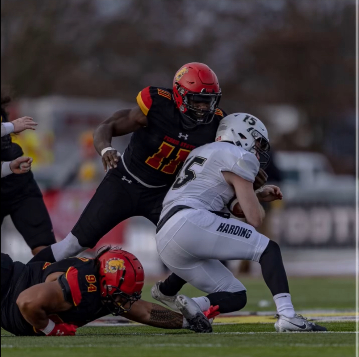 Pete Nakos (@petenakos_) on Twitter photo Ferris State EDGE Tyrone Fowler has entered the transfer portal, his agents tell <a href="/SWiltfong_/">Steve Wiltfong</a> and I.
The two-time all-conference selection has 33 career TFLs and 17 sacks.
on3.com/transfer-porta⦠Ferris State EDGE Tyrone Fowler has entered the transfer portal, his agents tell <a href="/SWiltfong_/">Steve Wiltfong</a> and I.
The two-time all-conference selection has 33 career TFLs and 17 sacks.
on3.com/transfer-portaā¦
