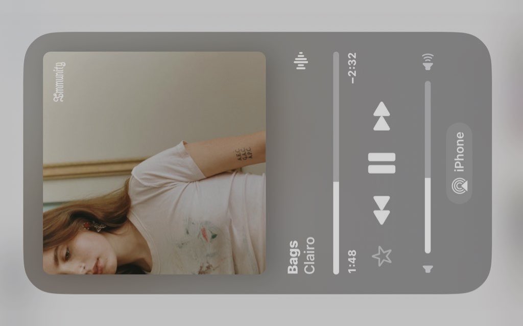 ☻ bag for revcen ࿐ #lifetwt #archivetwt #studytwt #metwt 

⌗ essentials = pins nd piwon pcs