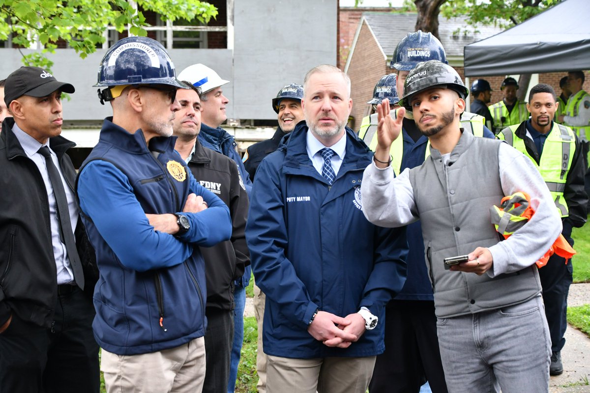 Department of Buildings (@nyc_buildings) on Twitter photo Conducted in collaboration with <a href="/FDNY/">FDNY</a>, <a href="/nycemergencymgt/">NYC Emergency Management</a>, <a href="/MTA/">MTA</a>, and <a href="/NYCHousing/">NYC Housing</a>, this annual training event includes rehearsals of emergency protocols for wide-scale natural disasters affecting buildings in an urban environment.
Learn more: nyc.gov/site/buildings… Conducted in collaboration with <a href="/FDNY/">FDNY</a>, <a href="/nycemergencymgt/">NYC Emergency Management</a>, <a href="/MTA/">MTA</a>, and <a href="/NYCHousing/">NYC Housing</a>, this annual training event includes rehearsals of emergency protocols for wide-scale natural disasters affecting buildings in an urban environment.
Learn more: nyc.gov/site/buildings…