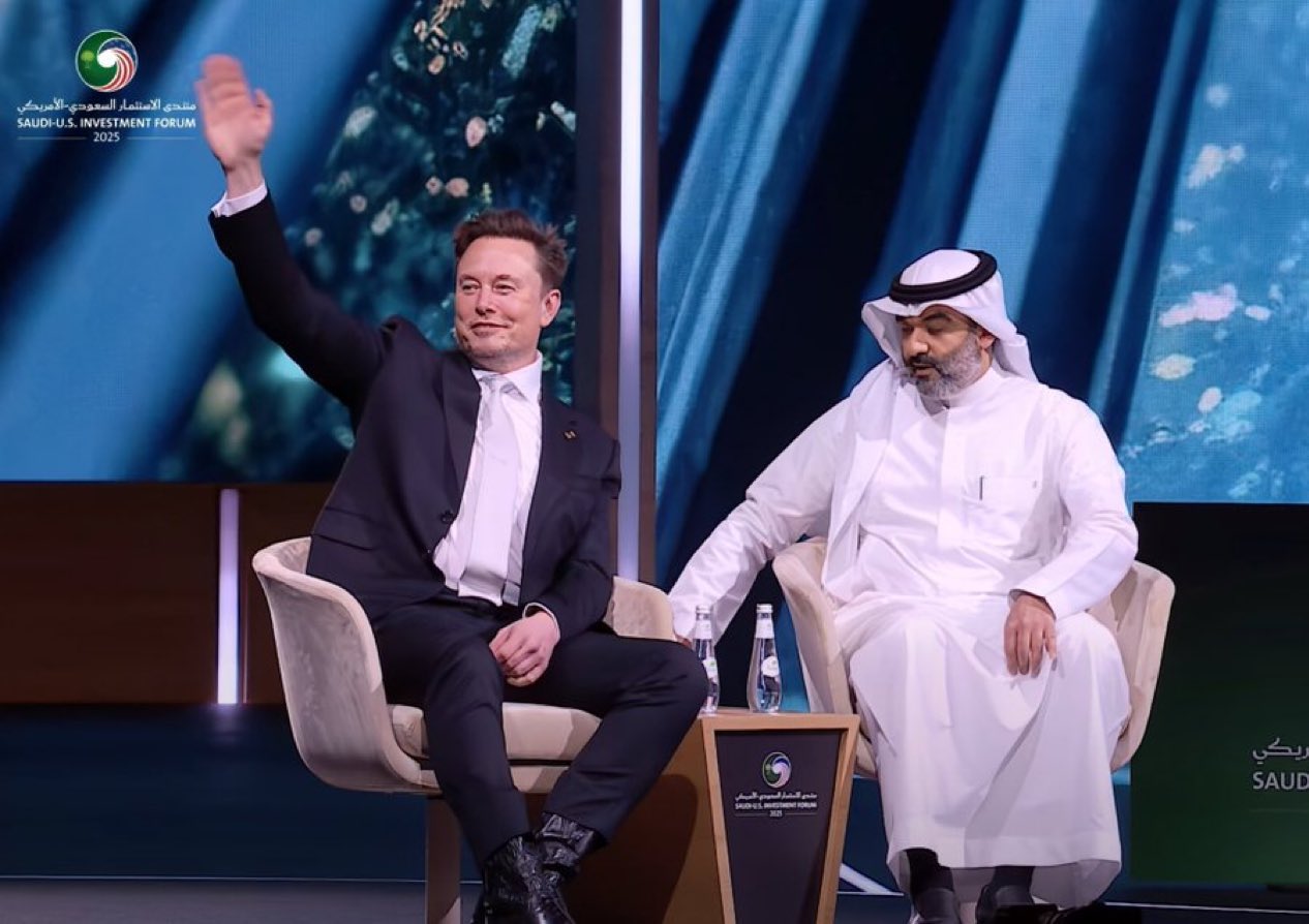 Tesla Owners Silicon Valley on X: "Here we go Elon Musk is now on stage at  Saudi-U.S. Investment Forum. https://t.co/zDtov3IF9W" / X