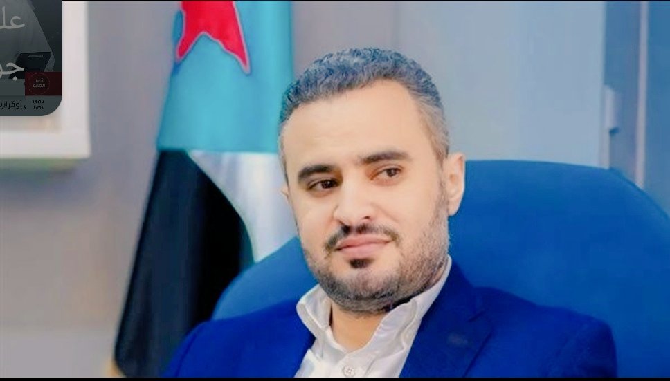 نقيق الضفادع لن يمنع الفيل من شرب الماء، فامضِ قدمًا ولا تلتفت للضجيج، فالطريق للأهداف العظيمة يحتاج إلى قوة وعزم، وليس للأعداء أو المرجفين مكان فيها.