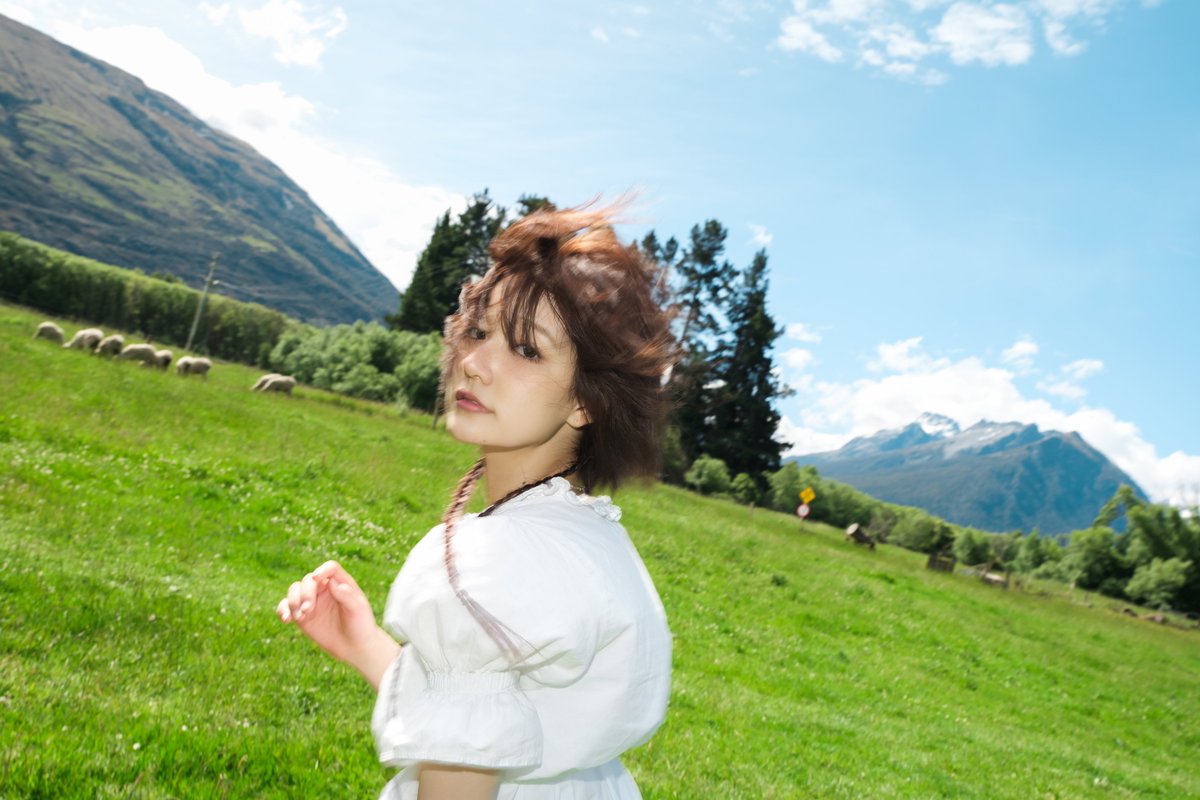 kchartsmaster's tweet photo. Happy 19th birthday to JIYU of KiiiKiii! https://t.co/OzBbhJ5sRE