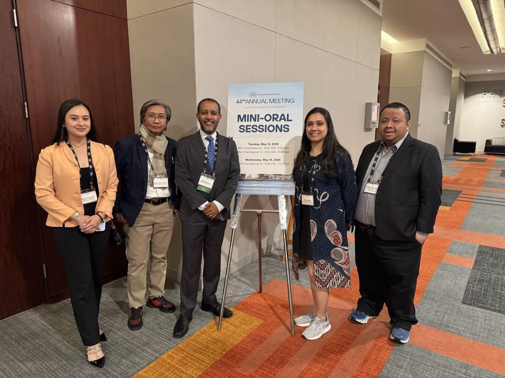 SurgInfxSoc's tweet photo. The energy is electric here on Day 1 of the Surgical Infection Society's 44th Annual Meeting! 🔥 Witnessing incredible discussions, groundbreaking research presentations, and invaluable networking in real-time. #SIS2025 #SurgicalInfection https://t.co/4YJeCoh2to
