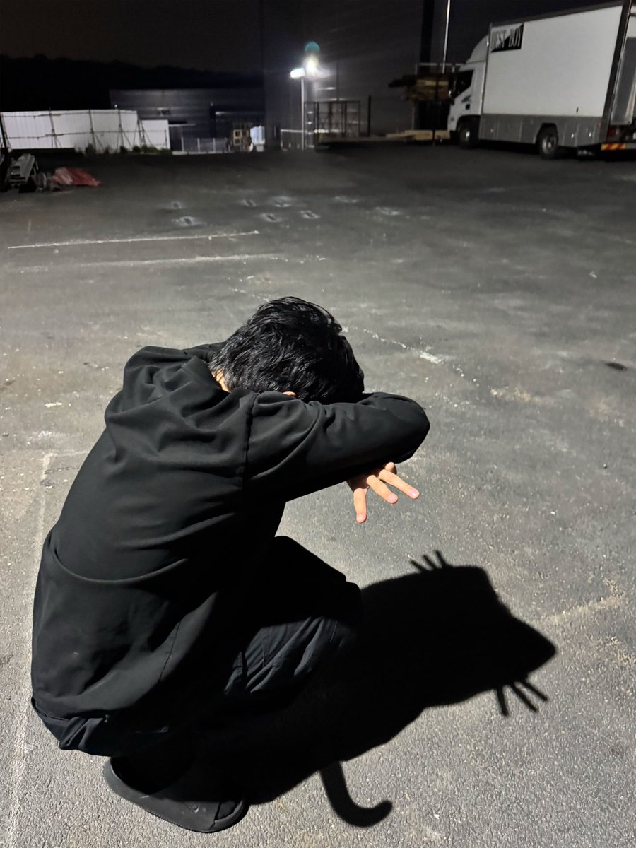 profboos's tweet image. catkwan is the ultimate seungkwan agenda and he loves it more than anyone else