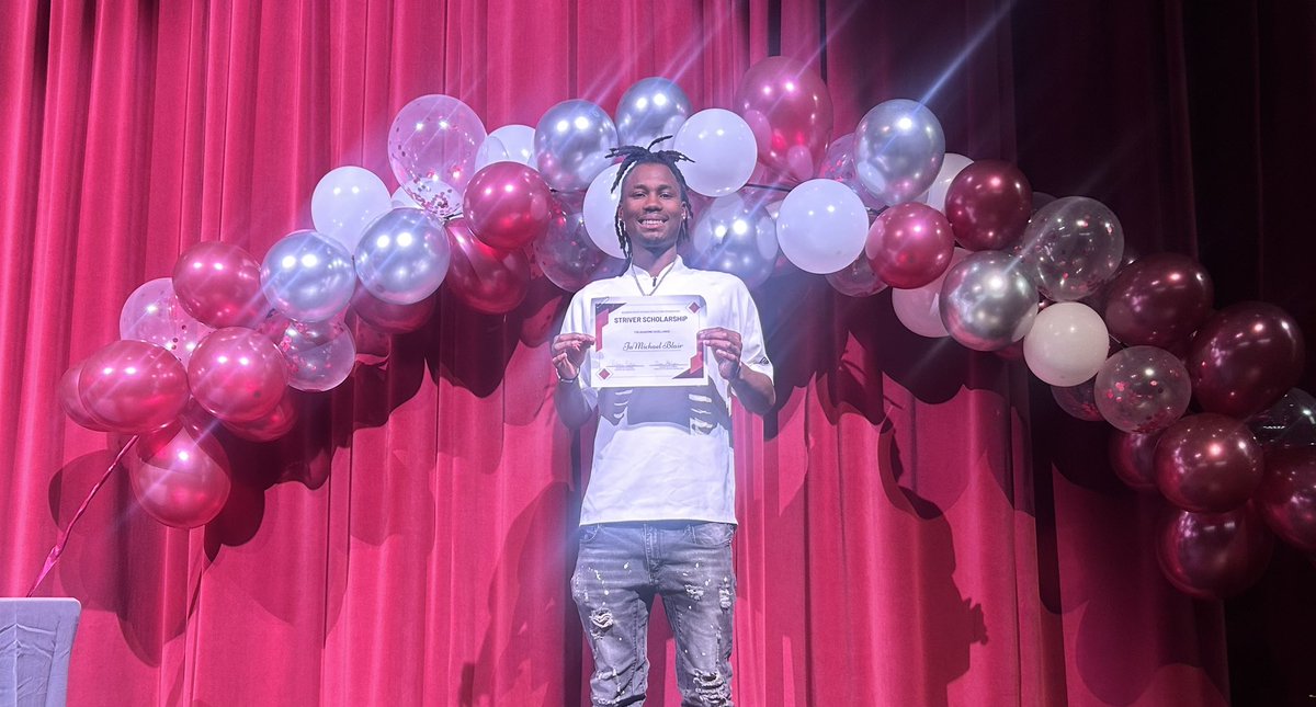 Bearden Basketball (@beardenhoops) on Twitter photo ๐ Congratulations to 2025 Dawg <a href="/JamichaelJr/">jamichael blair jr</a> for receiving a Striver Scholarship from the Bearden HS Foundation! Jamichael received a MacBook Air laptop for use in college. Jamichael is committed to <a href="/RSCoachHolt/">Alan Holt</a> and the <a href="/RSCCBasketball/">Roane State Men's Basketball</a> program. #proud ๐ Congratulations to 2025 Dawg <a href="/JamichaelJr/">jamichael blair jr</a> for receiving a Striver Scholarship from the Bearden HS Foundation! Jamichael received a MacBook Air laptop for use in college. Jamichael is committed to <a href="/RSCoachHolt/">Alan Holt</a> and the <a href="/RSCCBasketball/">Roane State Men's Basketball</a> program. #proud