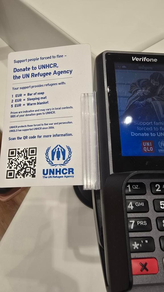 Thanks <a href="/UNIQLO_JP/">ユニクロ</a>