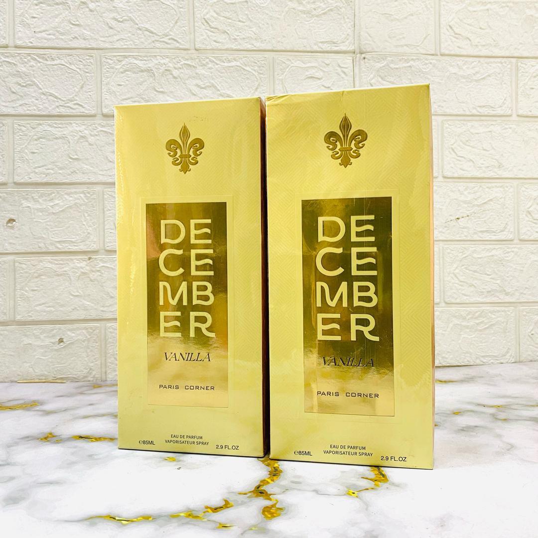 Davyllntony's tweet image. Hey everyone I sell perfumes now. Kindly send me a DM or pictures of the perfumes or body spray/mist you need. I'm available.
Kindly repost 🙏🏾🥺