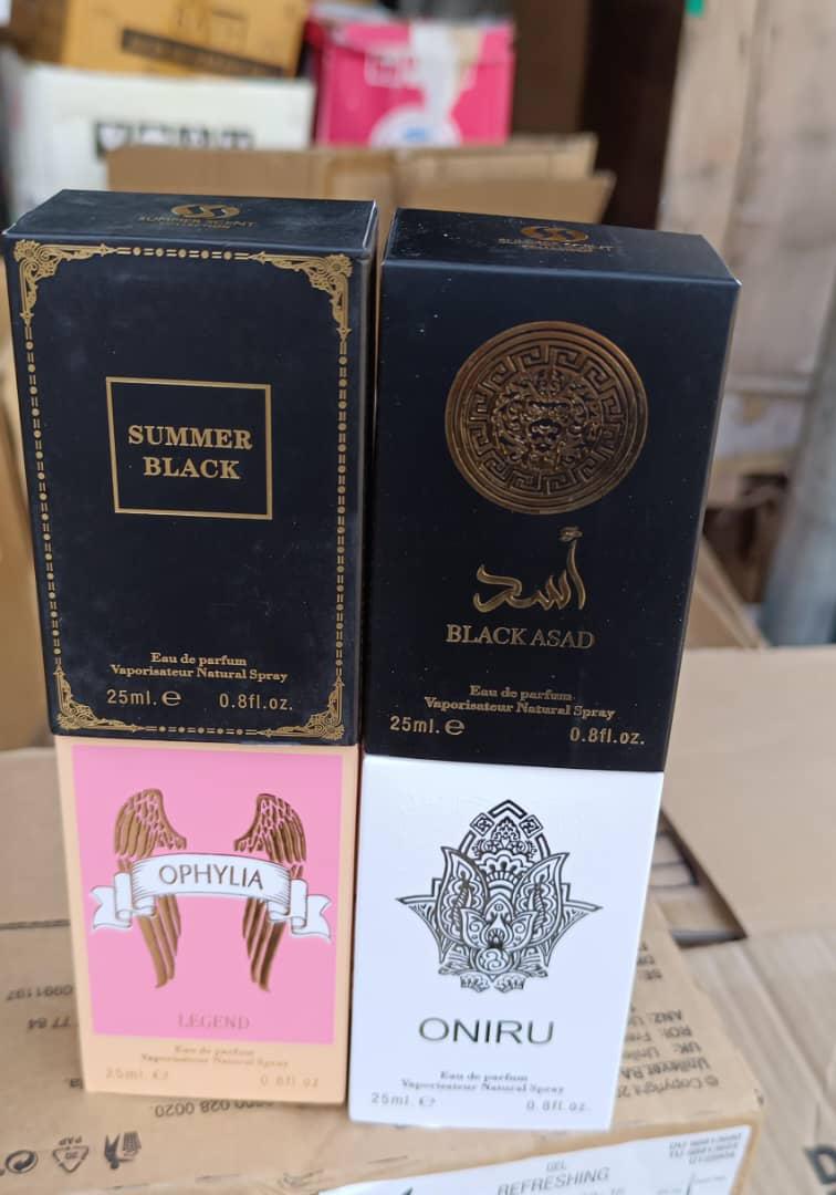 Davyllntony's tweet image. Hey everyone I sell perfumes now. Kindly send me a DM or pictures of the perfumes or body spray/mist you need. I'm available.
Kindly repost 🙏🏾🥺