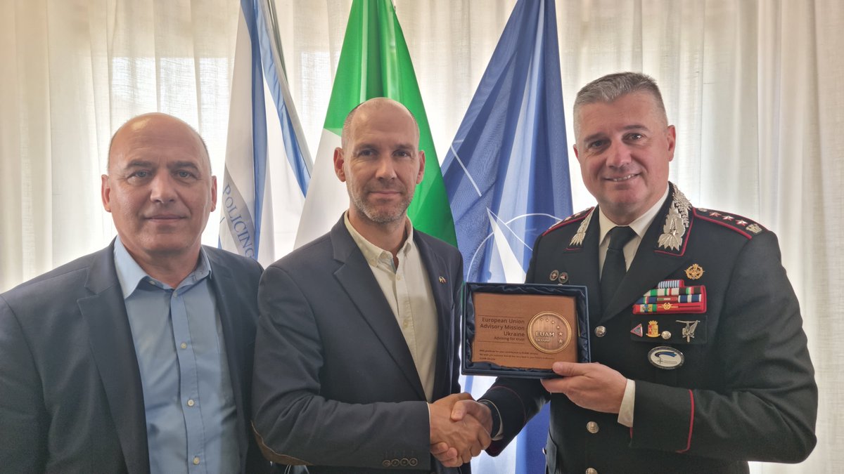 #NSPCOE had the incredible pleasure and honour to host a delegation from <a href="/ng_ukraine/">НГУ</a>  and <a href="/EUAM_Ukraine/">EUAM_Ukraine</a> . A wonderful opportunity to pledge our support and to identify new avenues of cooperation. #StandWithUkraine  #StrongerTogether