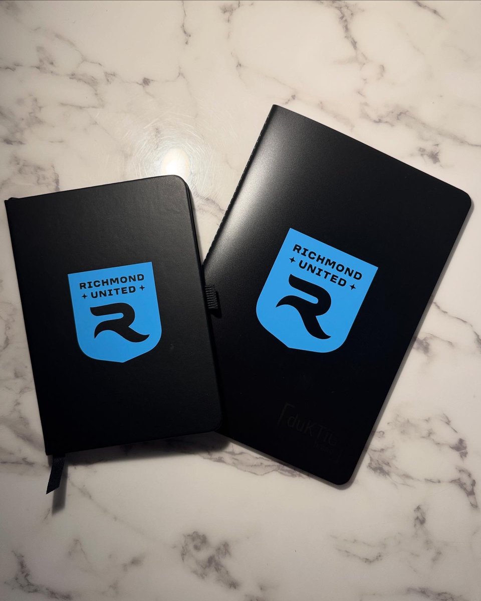duktigbrand's tweet image. People always ask us why we keep the covers of our notebooks blank. The reason is so that you can make it your own! Customization is available for most of our notebooks directly on our site. #PlanToBeGreat

duktigbrand.com/pages/shop-duk…

#SoccerNotebook #WaterproofNotebook #SoccerCoach