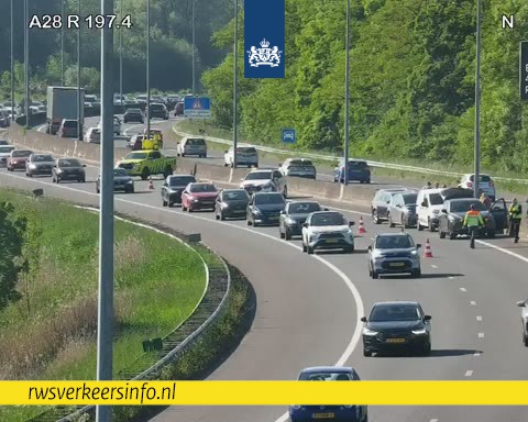 ❌ | Vanwege een ongeval op de #A28 richting Assen is tussen Groningen-Zuid en Haren de linkerrijstrook dicht. Verkeer vanuit Stad moet rekening houden met een kwartier extra reistijd. Ook op de #N7 kun je hierdoor hinder ondervinden.