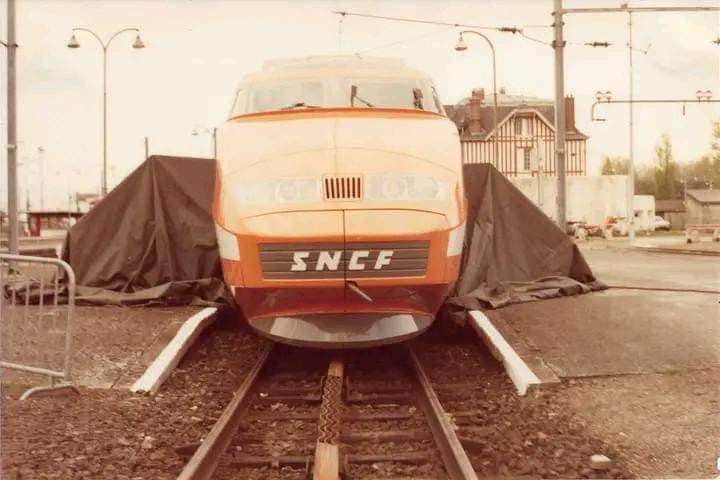 Z50000 franconville tweet media