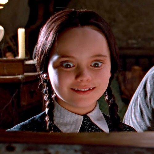 WedncsdayAddams's tweet image. Lunes 12       /         Martes 13