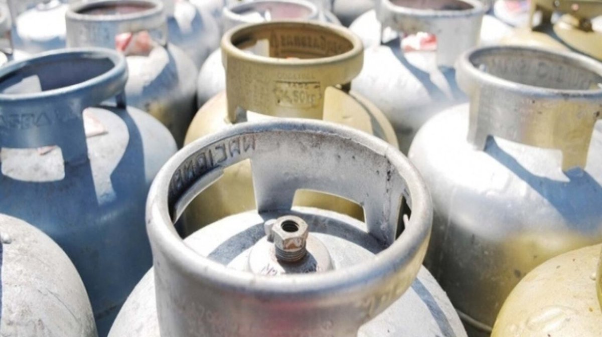 El Municipio de #PuertoMadryn pone en marcha el Plan Calor 2025 
<a href="/munimadryn/">Muni Madryn</a> <a href="/robertoneme/">Lic. Roberto Luis Neme</a> <a href="/Gus_Sastre/">Gustavo Sastre</a> <a href="/martinebene/">Martin Ebene</a> <a href="/cafiolamadryn/">omar cafiola</a> <a href="/ric_sastre/">Ricardo Sastre</a> 
digitalchubut.com/el-municipio-d…