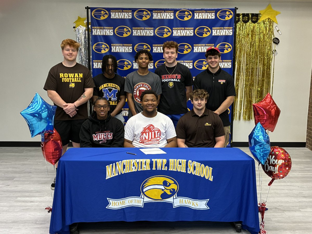 Congratulations to Mason Davis…Continuing his track career at NJIT.  Here with parents, family, teammates &amp; friends.  Well done Mason!!!