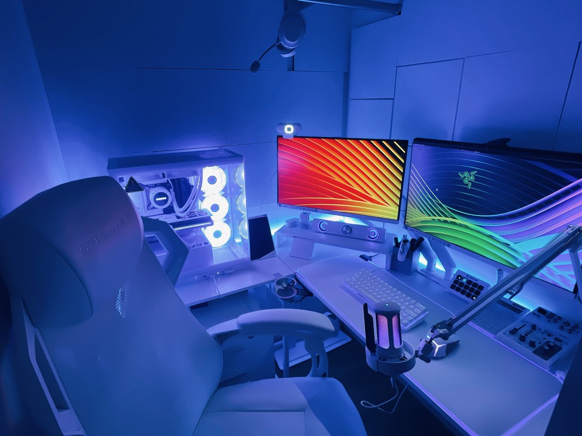 fp0000002's tweet image. 自己紹介カード新調しました！
今シーズン頑張りたいと思います🍀
フレンド募集中なので気になった方は「いいね」からフォローさせていただきます😸✨✨
あとお気付きの方もいるかもしれませんが、イラストが変わりました！！@u5tNOPbxax89476 さんに依頼させていただきました🍀🍀
#APEX #ApexLegends…