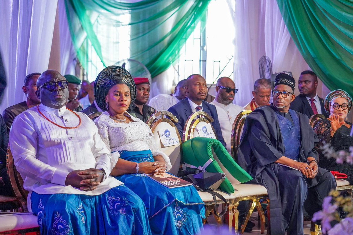 SenBalaMohammed's tweet image. Today, I joined other national leaders in Kaigbodo, Delta State, to attend the funeral of the elder statesman and Ijaw national leader, Chief Edwin Clark.
The solemn ceremony drew notable dignitaries, including former President Dr. Goodluck Jonathan and his wife, Dame Patience…