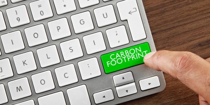 DigitalITNews1's tweet image. Explore Simon Townsend's perspective on why the carbon footprint of end-user computing can no longer be overlooked. @ControlUp #CarbonFootprint #sustainability #EnduserComputing buff.ly/X5jv71w