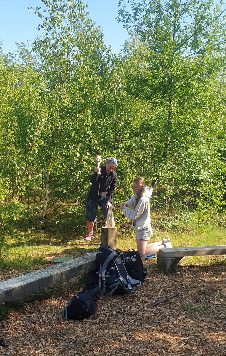 Avon Outdoors Ltd (@avonoutdoor) on Twitter photo Back to pinkston today for the 2nd #bushcrafttrainingaward with <a href="/GKCollege/">Glasgow Kelvin College</a> Tools & fire on this session with a good chat on fire safety. Great effort from everyone 😊👍 Back to pinkston today for the 2nd #bushcrafttrainingaward with <a href="/GKCollege/">Glasgow Kelvin College</a> Tools & fire on this session with a good chat on fire safety. Great effort from everyone 😊👍