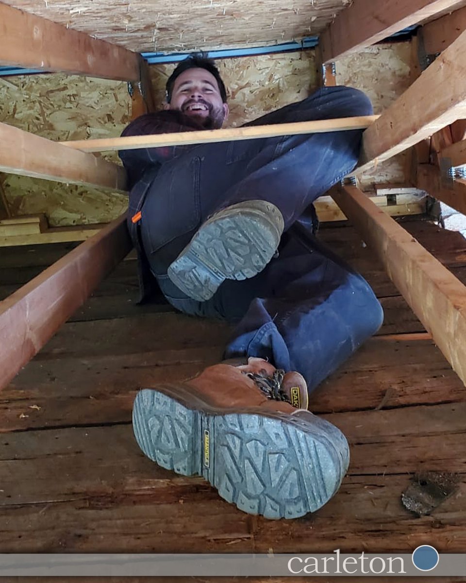 ckcgroupltd's tweet image. When the job description said &apos;flexibility required,&apos; Dan took it literally. 😂🏗️ #RenovationHumor