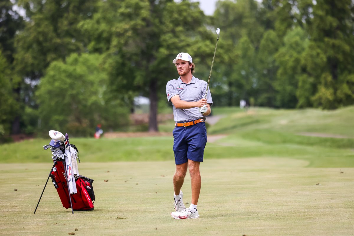 Play has been suspended for the day. The final round will resume tomorrow morning. The Wildcats will look for a push tomorrow as they sit right on the cut line. 

#OneArizona