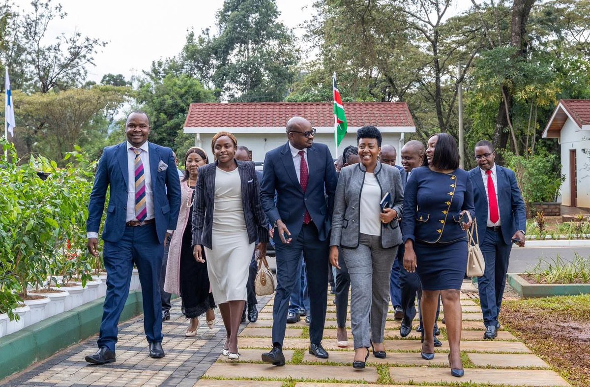 Emmanuel Mutisya, PhD (@profmutisya) on Twitter photo Joined CSs, PSs, Chairpersons of Boards and CEOs of State Corporations, and senior leaders from the South Eastern Region for a consultative meeting with H.E. <a href="/WilliamsRuto/">William Samoei Ruto, PhD</a> to take stock of development projects in the region, in line with the County Economic Charters / Blueprints Joined CSs, PSs, Chairpersons of Boards and CEOs of State Corporations, and senior leaders from the South Eastern Region for a consultative meeting with H.E. <a href="/WilliamsRuto/">William Samoei Ruto, PhD</a> to take stock of development projects in the region, in line with the County Economic Charters / Blueprints
