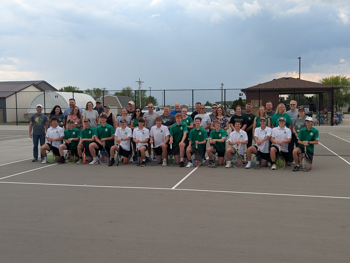 Senior tennis night! Let's get a W!